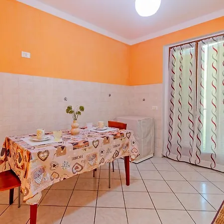 Apartament Casa Leah *