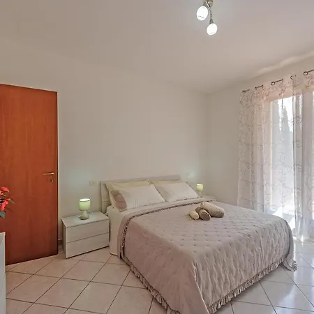 Casa Leah Apartment *