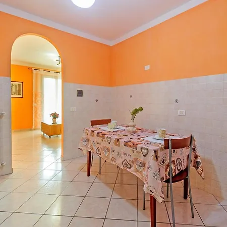 Casa Leah *
